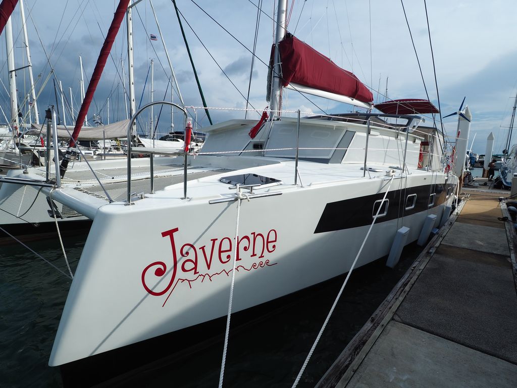 youtube catamaran javerne